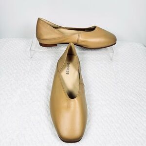 EMPRESS Women's Tan Leather Ballet Flats | Size 41W / 10W | NWOT!
